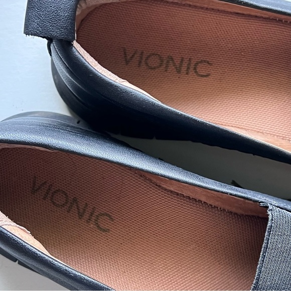 Vionic Fresh Linden Shoe - Picture 2 of 7